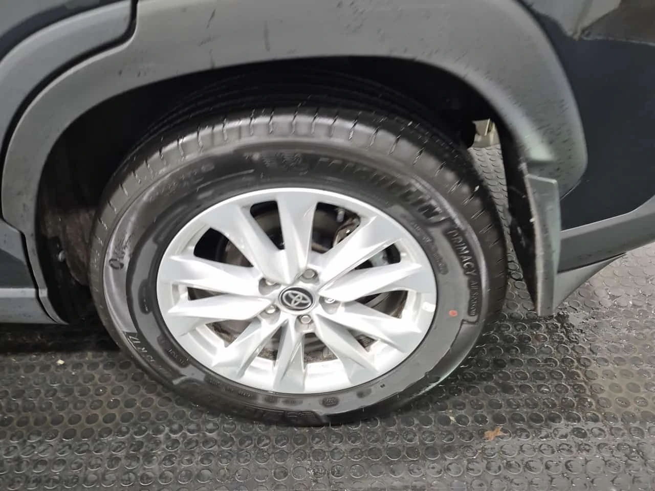 Toyota Corolla Cross * LE * CARFAX * DISTRONIC * KEYLESS * ПОДГРЕВИ, снимка 11 - Автомобили и джипове - 54412001