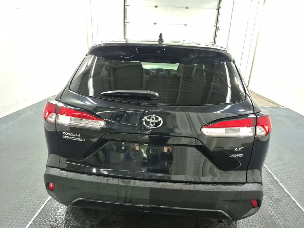 Toyota Corolla Cross * LE * CARFAX * DISTRONIC * KEYLESS * ПОДГРЕВИ, снимка 15 - Автомобили и джипове - 54412001