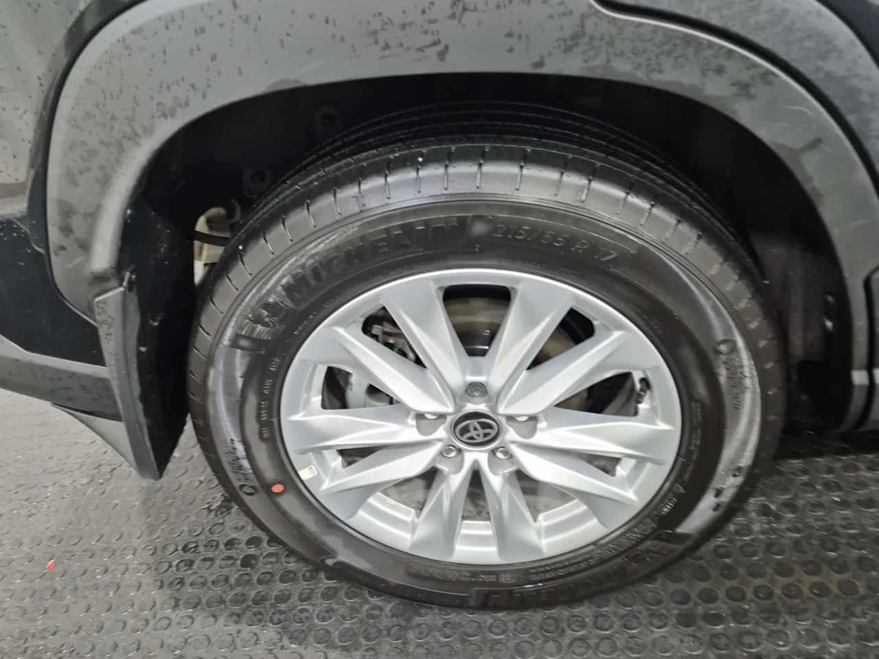Toyota Corolla Cross * LE * CARFAX * DISTRONIC * KEYLESS * ПОДГРЕВИ, снимка 10 - Автомобили и джипове - 54412001