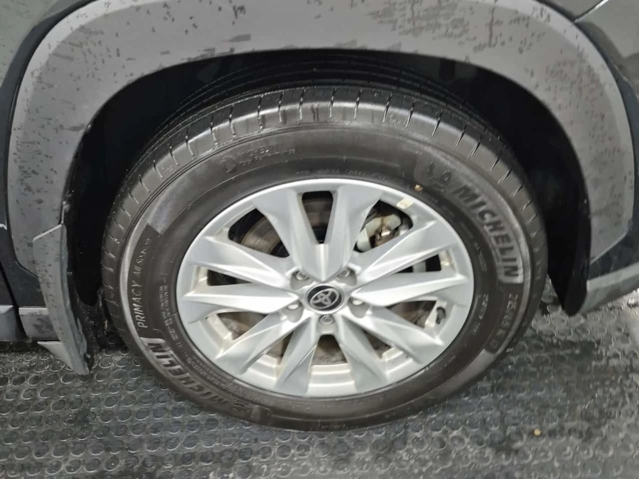 Toyota Corolla Cross * LE * CARFAX * DISTRONIC * KEYLESS * ПОДГРЕВИ, снимка 12 - Автомобили и джипове - 54412001