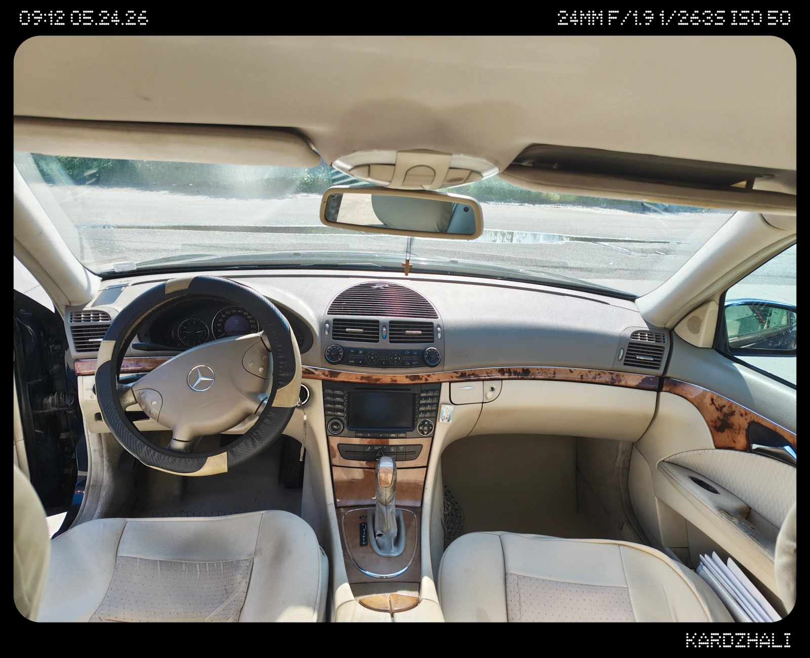 Mercedes-Benz E 200, снимка 6 - Автомобили и джипове - 54658082