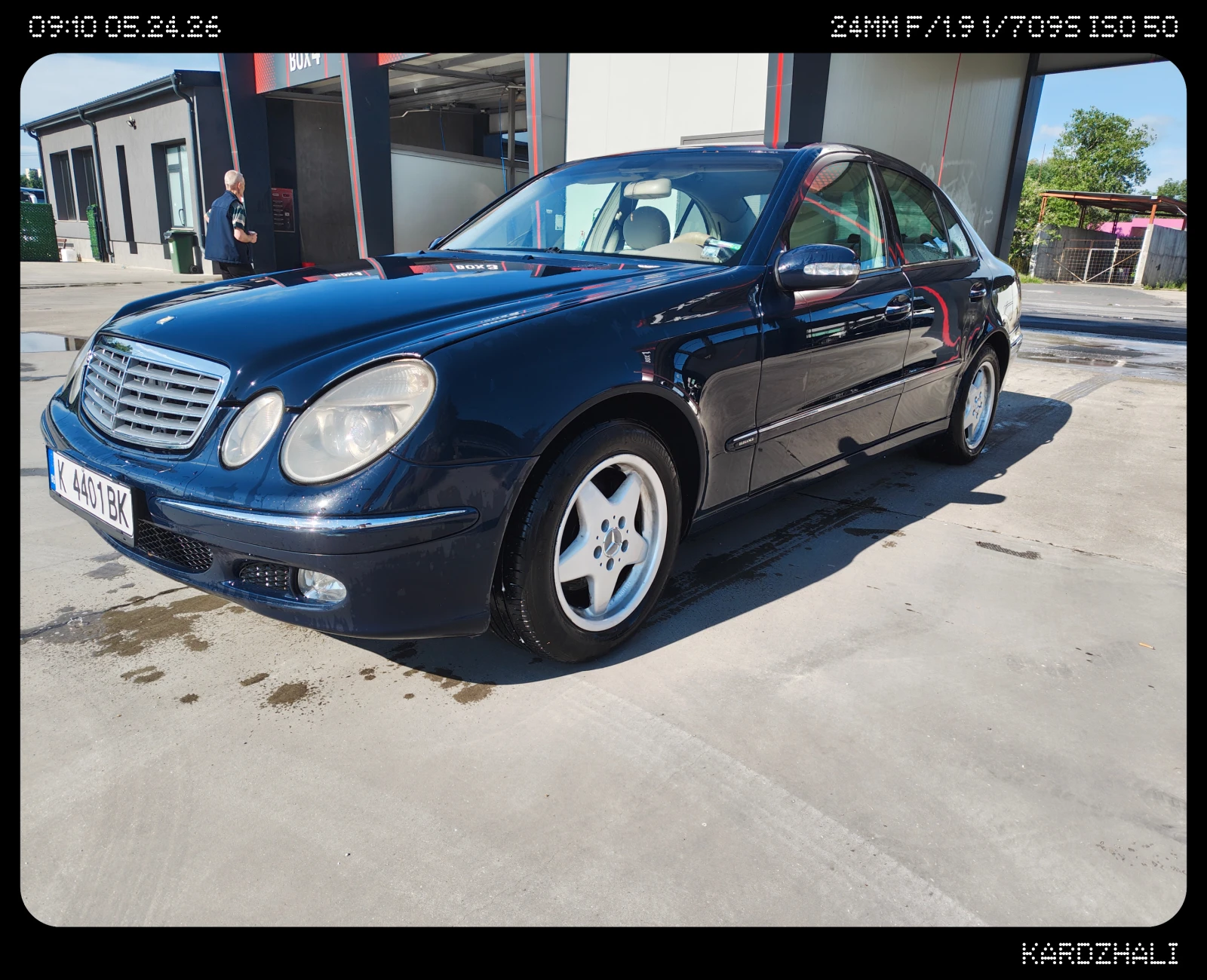Mercedes-Benz E 200