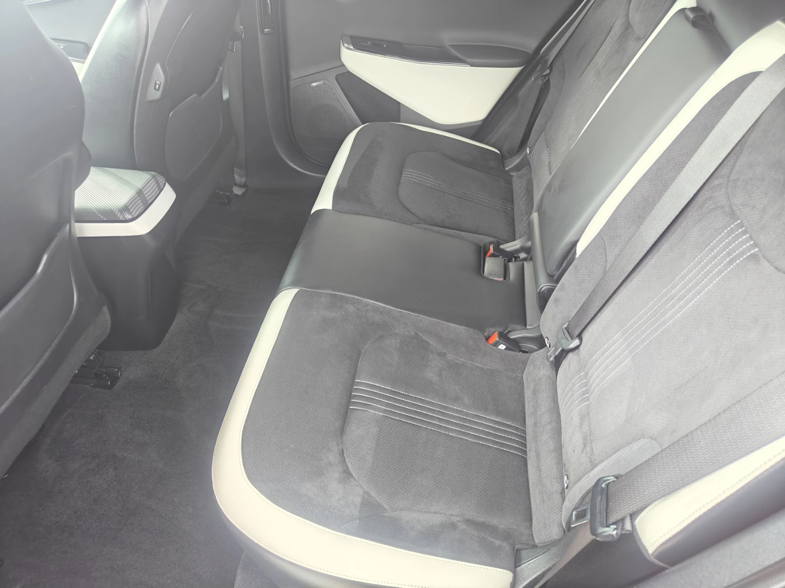 Kia EV6 GT Line 4WD, снимка 5 - Автомобили и джипове - 54931248