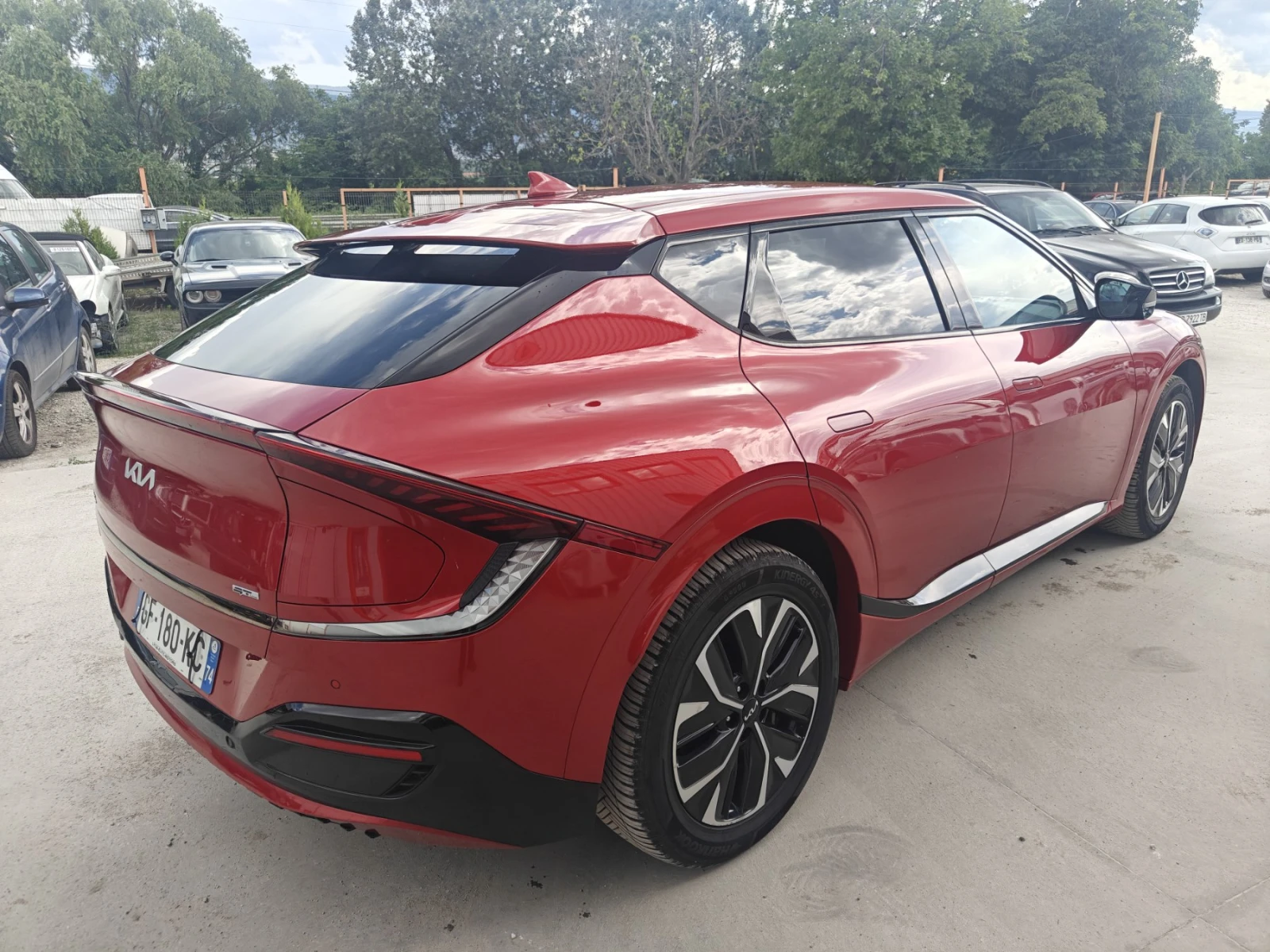 Kia EV6 GT Line 4WD, снимка 3 - Автомобили и джипове - 54931248