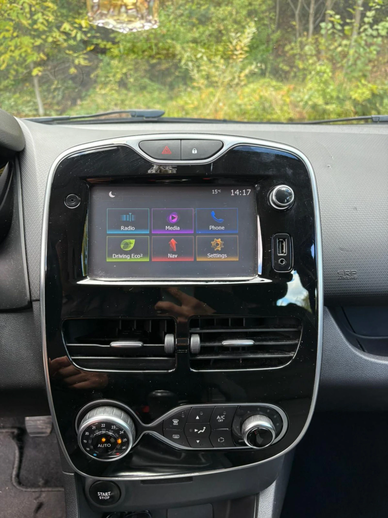 Renault Clio 1.5 dci Нидерландия , снимка 15 - Автомобили и джипове - 54966506