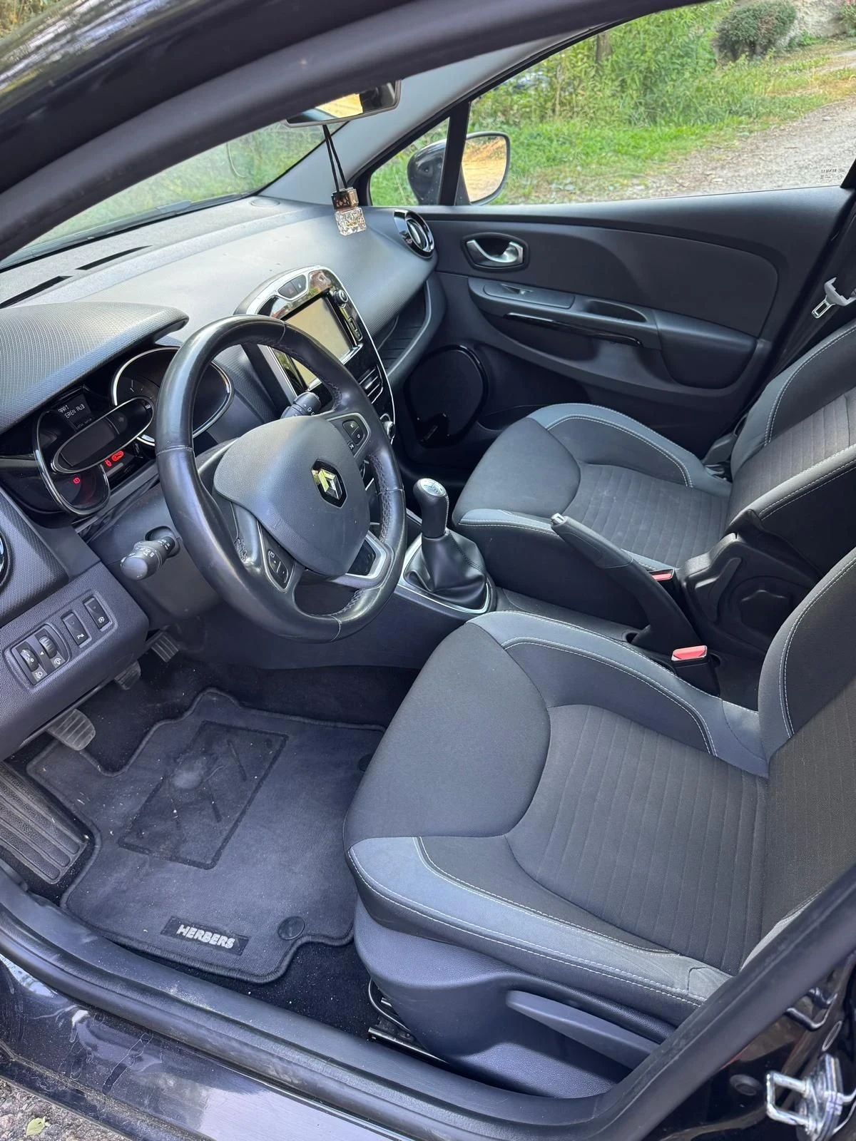 Renault Clio 1.5 dci  промоция , снимка 13 - Автомобили и джипове - 56468705