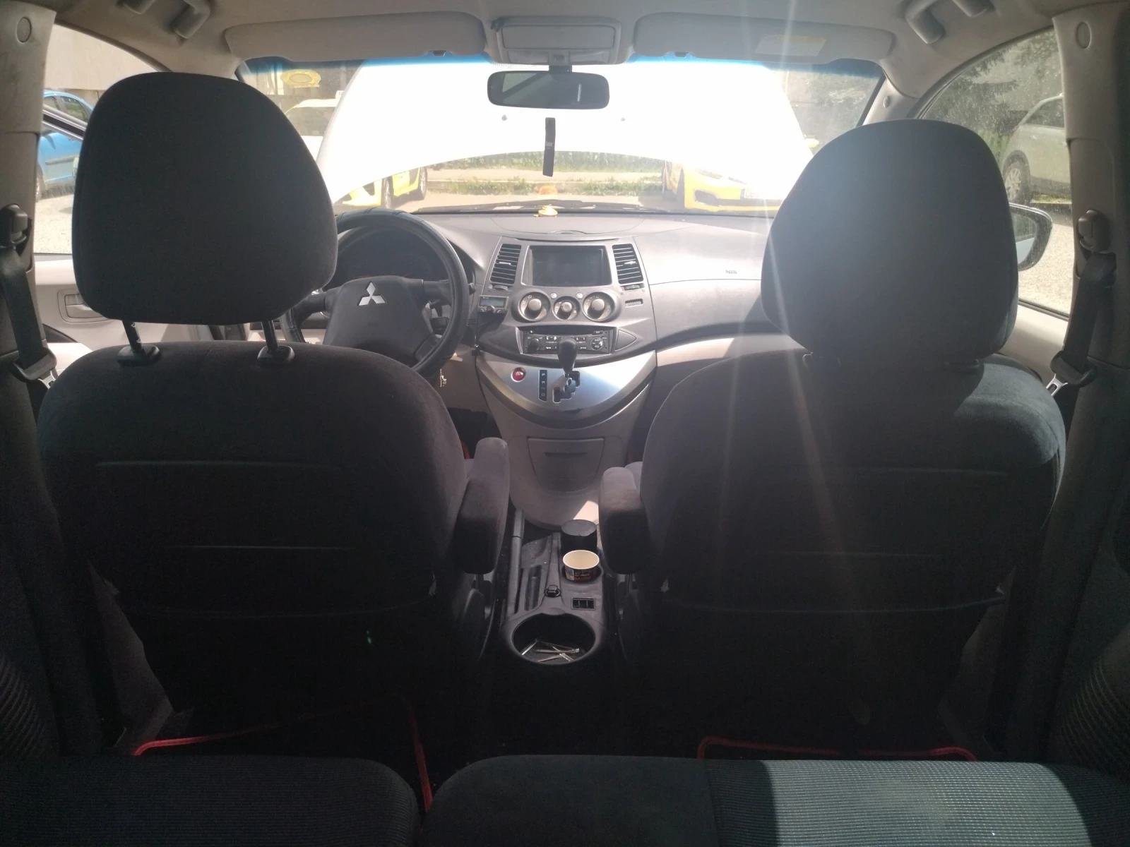 Mitsubishi Grandis, снимка 5 - Автомобили и джипове - 54962155