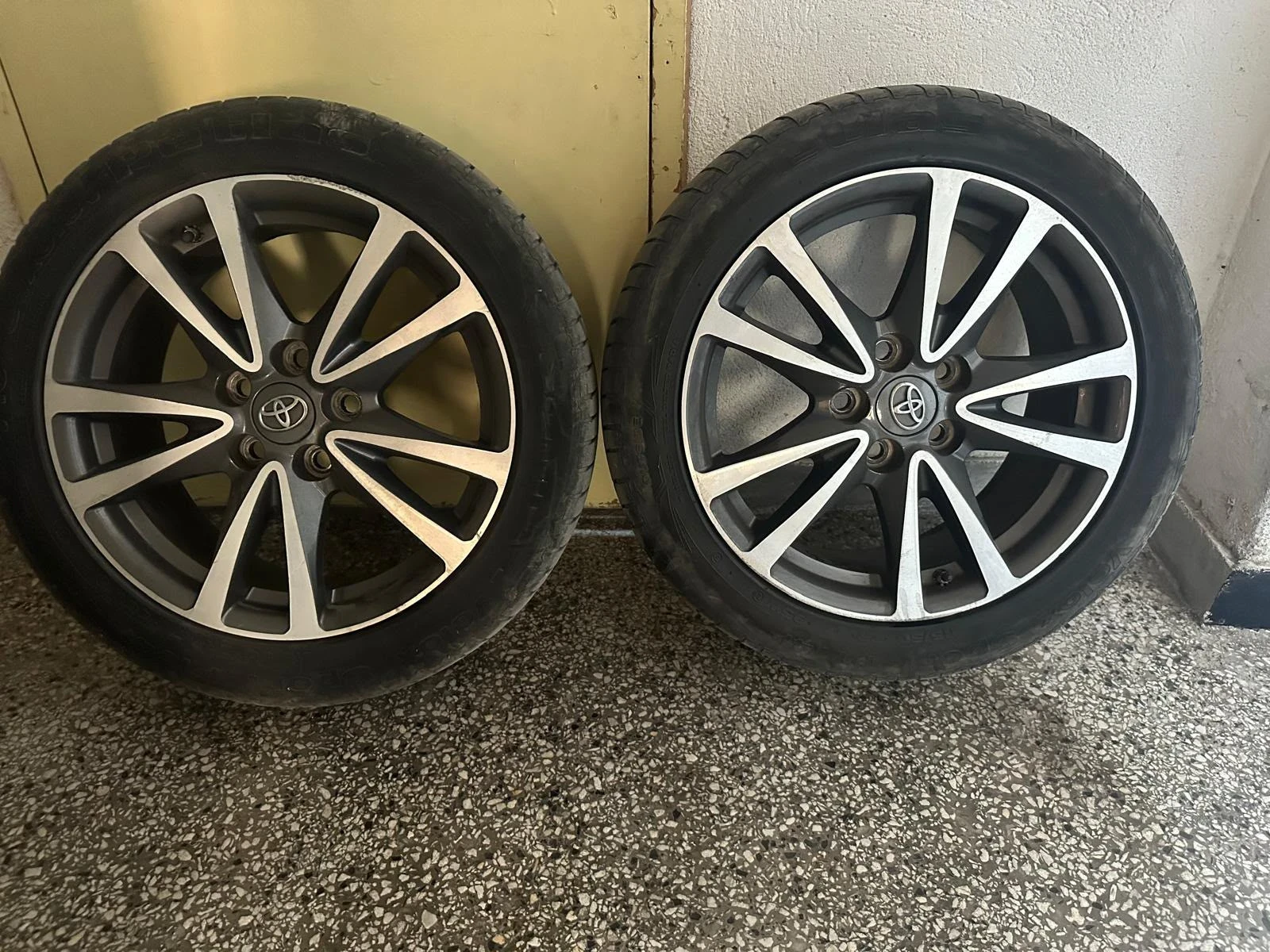 Toyota Corolla verso 2.2 177к.с, снимка 13 - Автомобили и джипове - 55498917