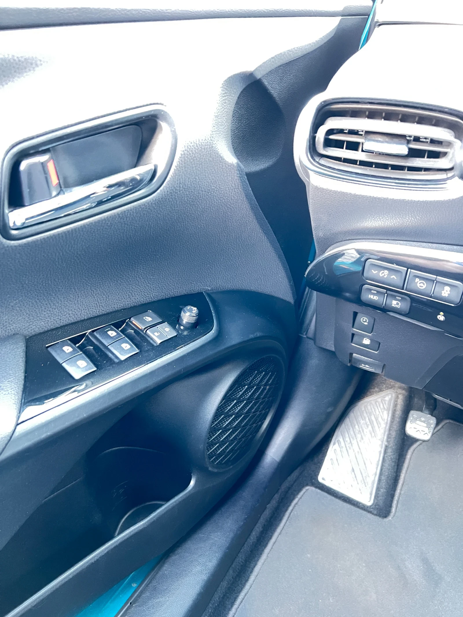 Toyota Prius Toyota Prius Prime Technology, снимка 16 - Автомобили и джипове - 55604686