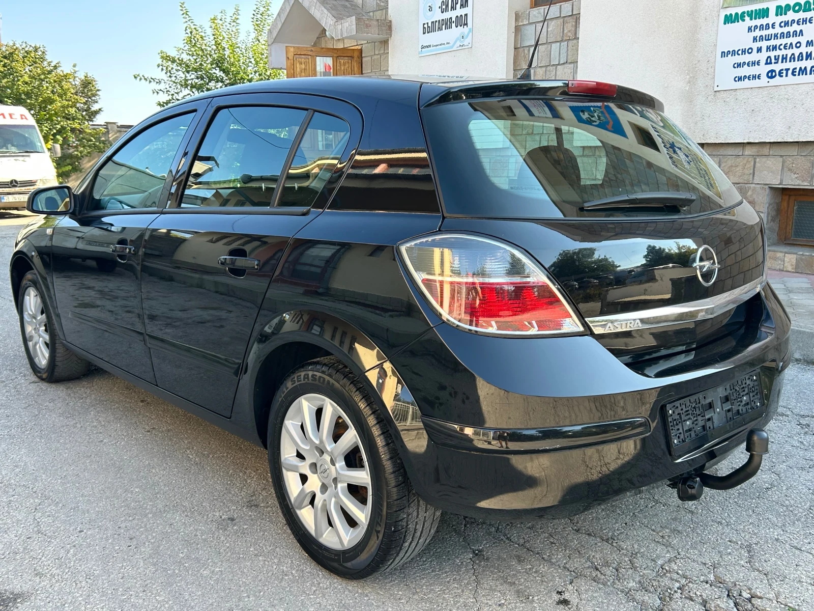 Opel Astra 1.6i КЛИМАТИК, снимка 6 - Автомобили и джипове - 55803974