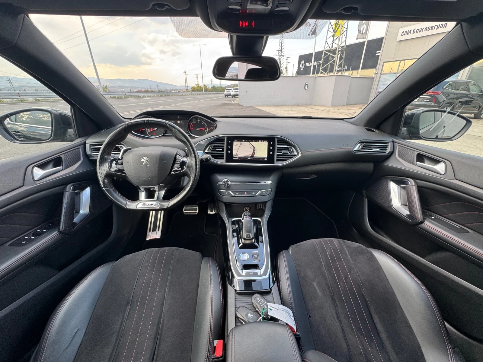 Peugeot 308 2.0HDI GT Line Реални километри Сервизна книжна, снимка 11 - Автомобили и джипове - 55931111