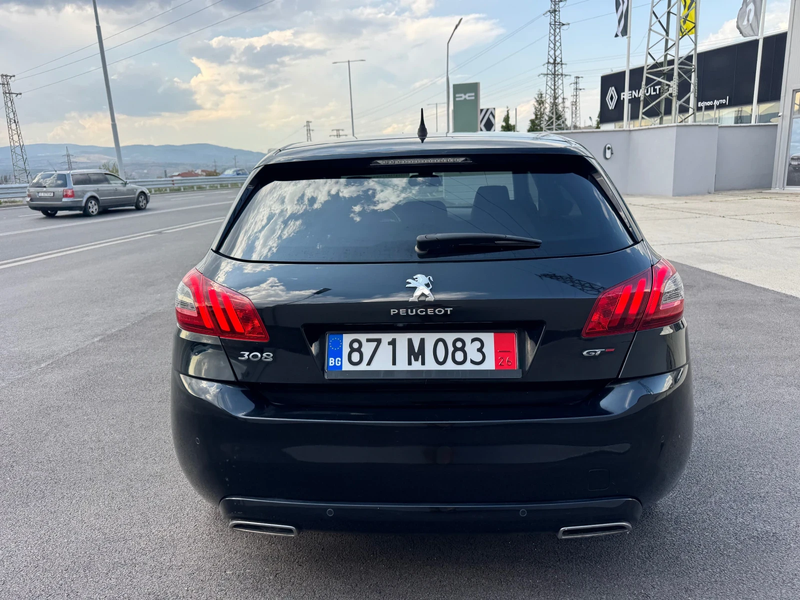 Peugeot 308 2.0HDI GT Line Реални километри Сервизна книжна, снимка 6 - Автомобили и джипове - 55931111