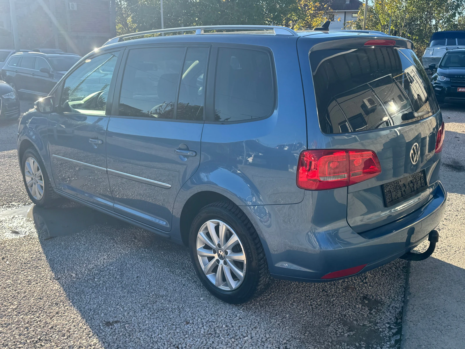 VW Touran ХАЙЛАЙН, снимка 5 - Автомобили и джипове - 56627264