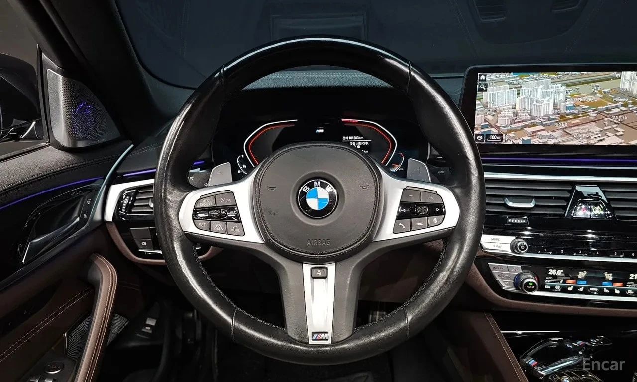 BMW 530 * 530i M Sport Package * , снимка 13 - Автомобили и джипове - 56723264