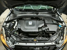 Volvo XC60 2.4D3 Automatic 4WD 163k.c Euro5, снимка 16
