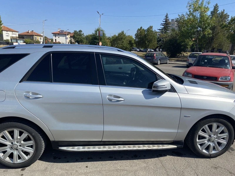 Mercedes-Benz ML 250, снимка 3 - Автомобили и джипове - 43936185