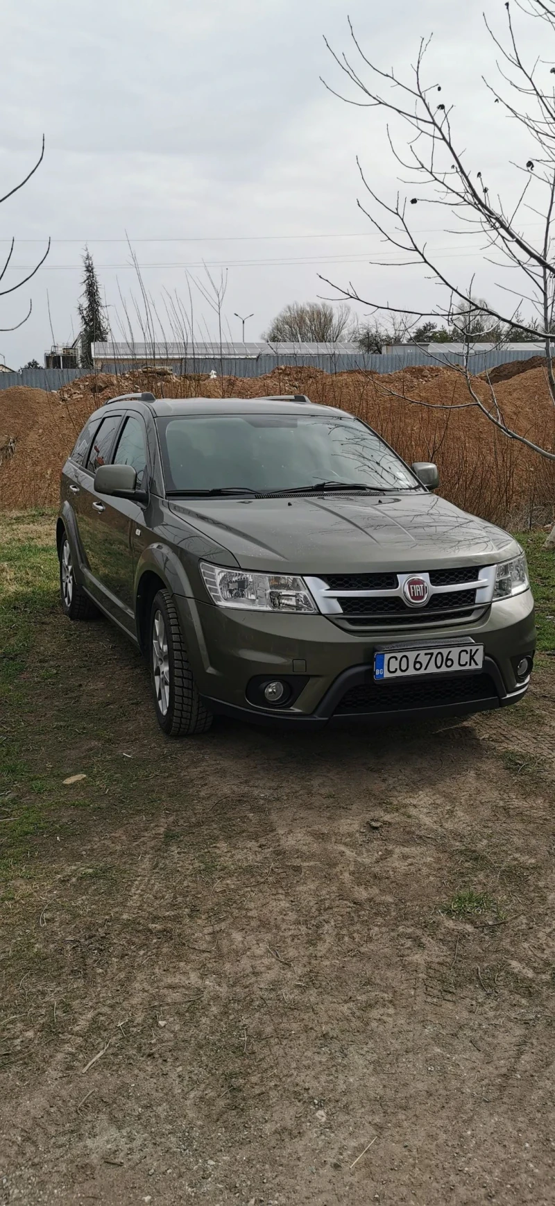 Fiat Freemont, снимка 1 - Автомобили и джипове - 49517636