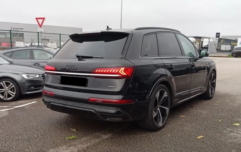 Audi Q7 60 TFSI e V6 Plug-in Hybrid Quattro, снимка 2 - Автомобили и джипове - 52397631