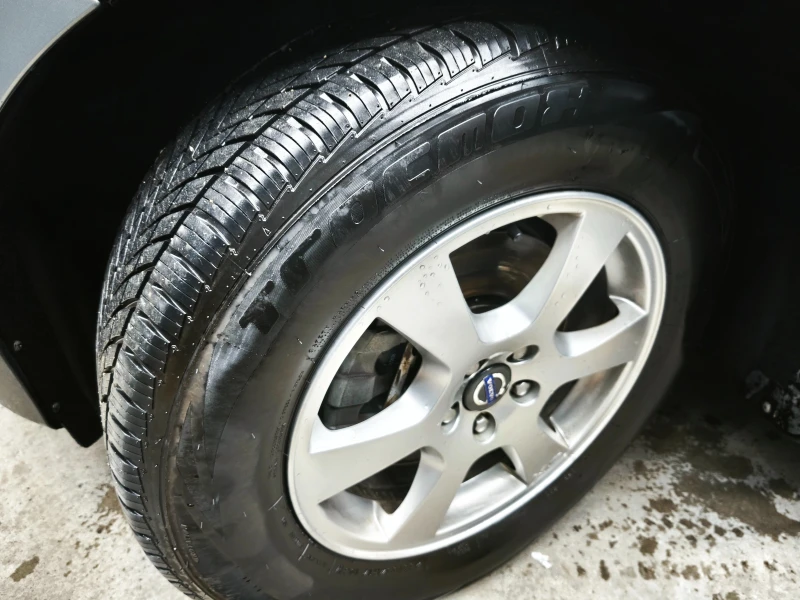 Volvo XC60 2.4D3 Automatic 4WD 163k.c Euro5, снимка 17 - Автомобили и джипове - 52689322