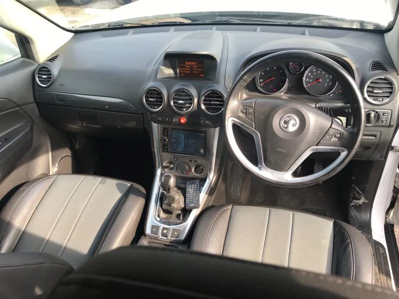 Opel Antara 2.2d 163ps ръчка и автомат, снимка 12 - Автомобили и джипове - 25628360