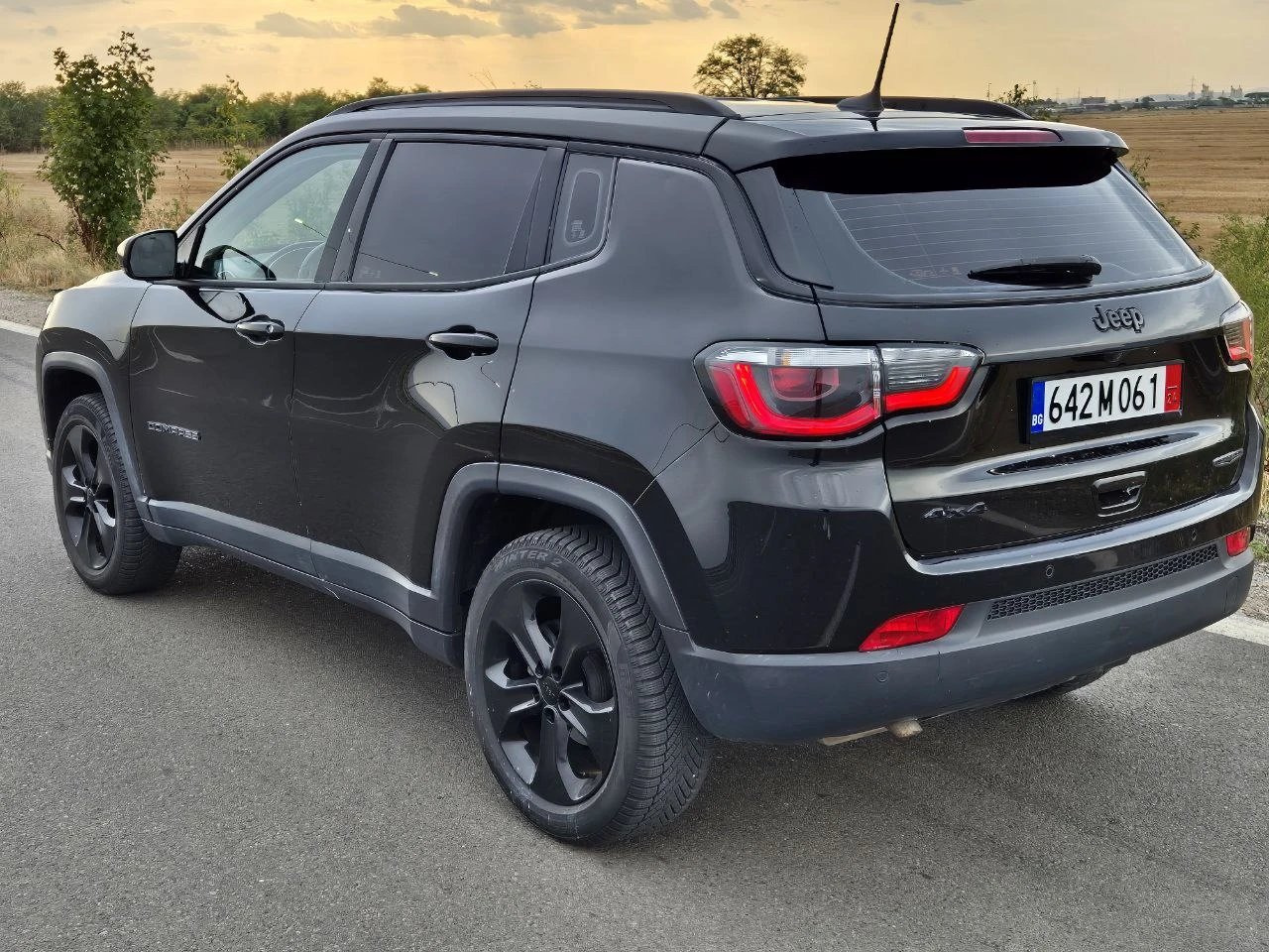 Jeep Compass  - изображение 3