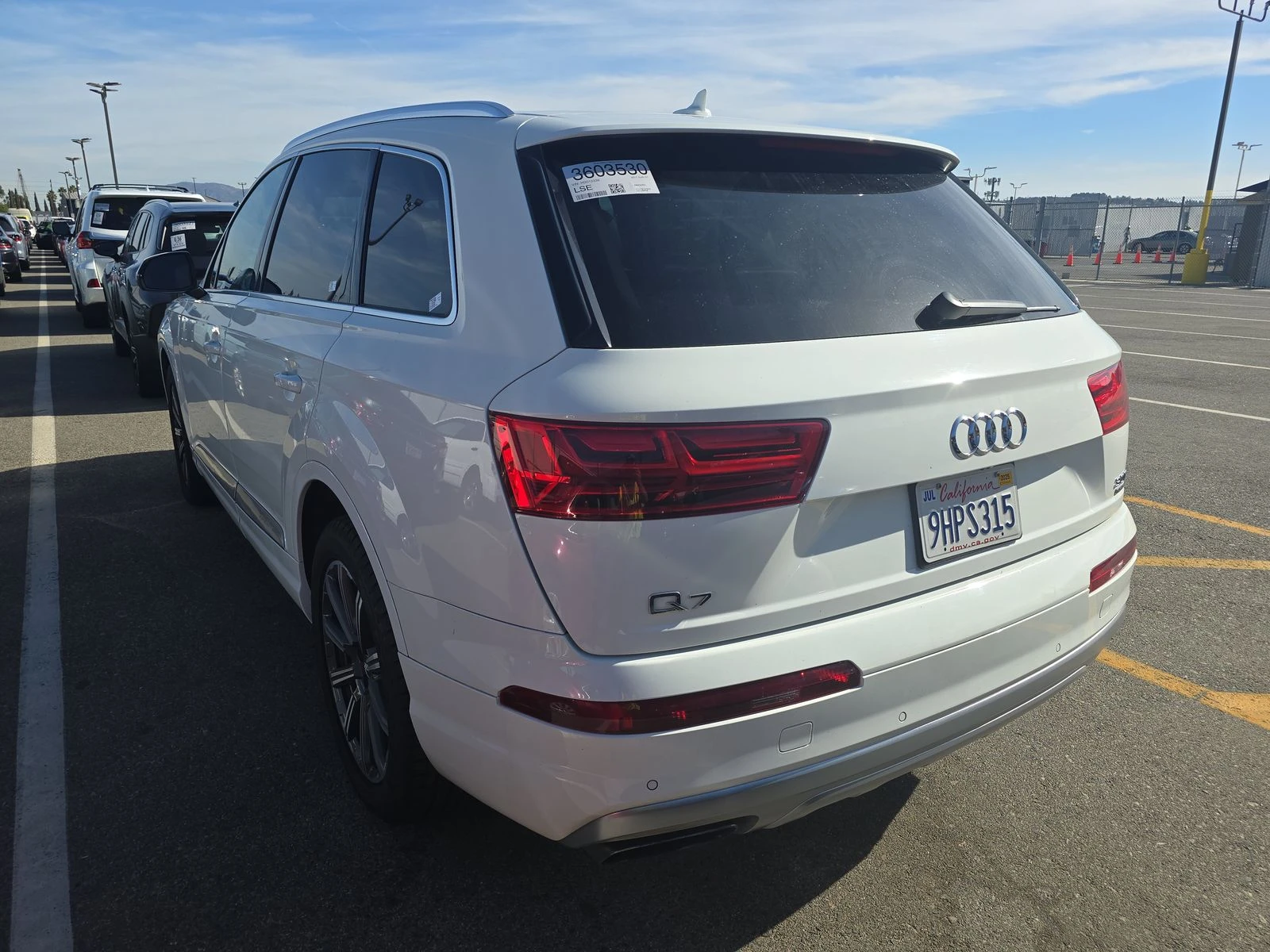 Audi Q7 3.0* PREMIUM* MATRIX* ДИСТРОНИК* КАМЕРИ* ПОДГРЕВ*  - изображение 4