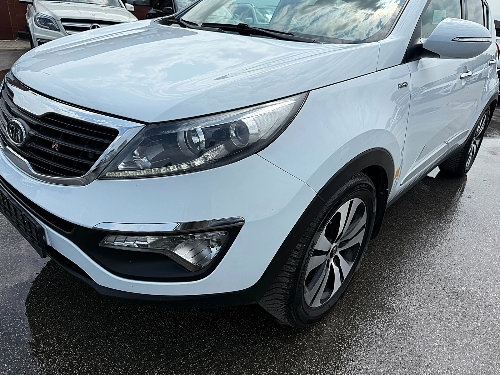 Kia Sportage 4x4-Rline-LED-XENON-PANORAMA-NAVI-AVTOMATIK-FULL - изображение 4