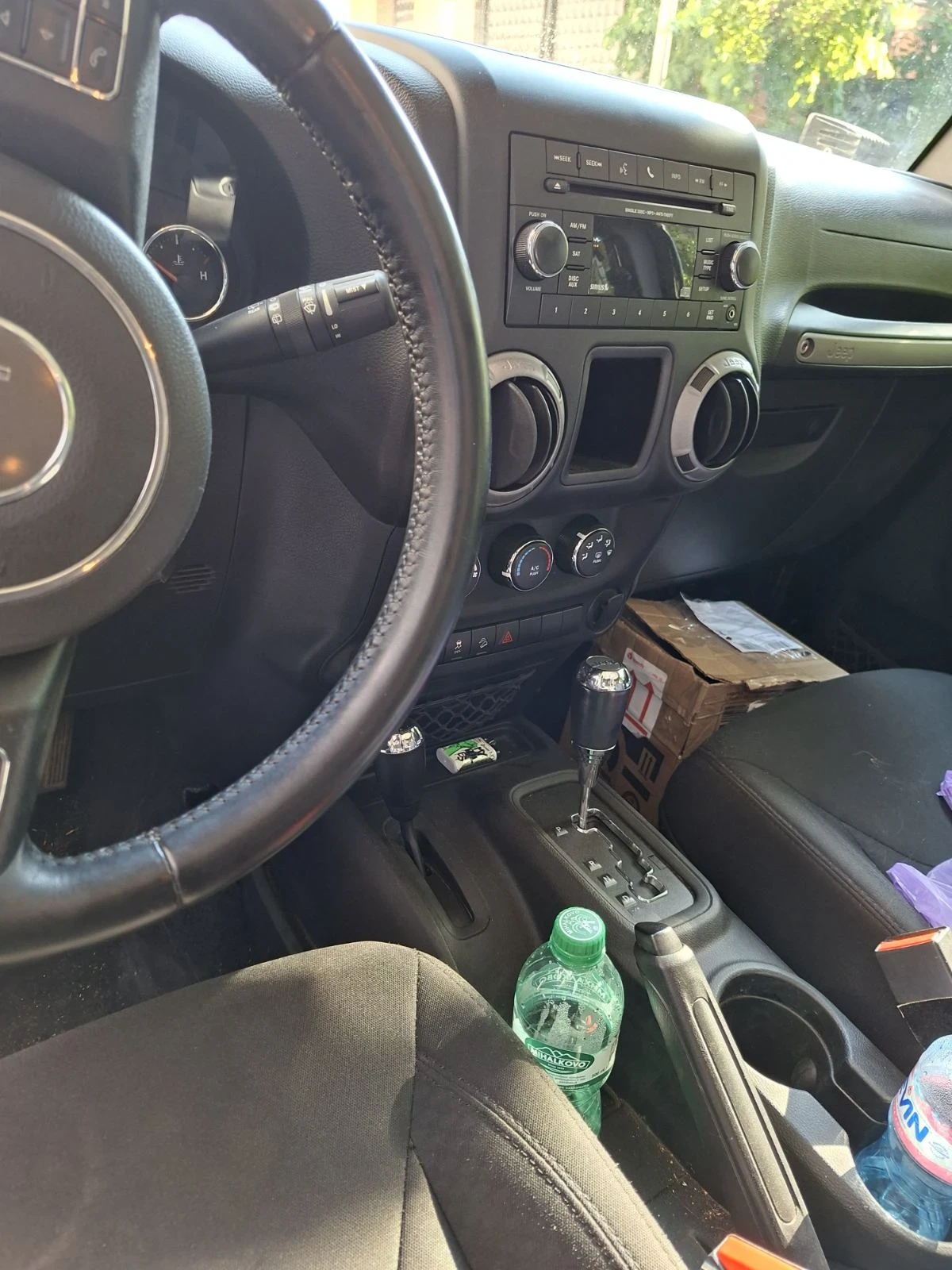 Jeep Wrangler Sport - изображение 9