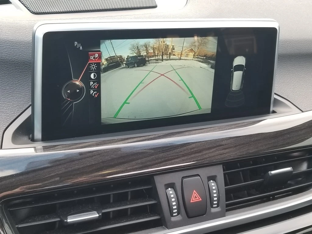 BMW X1 * X DRIVE| NAV| CAMERA| HUD| PANO| KEY LESS GO * C - изображение 10