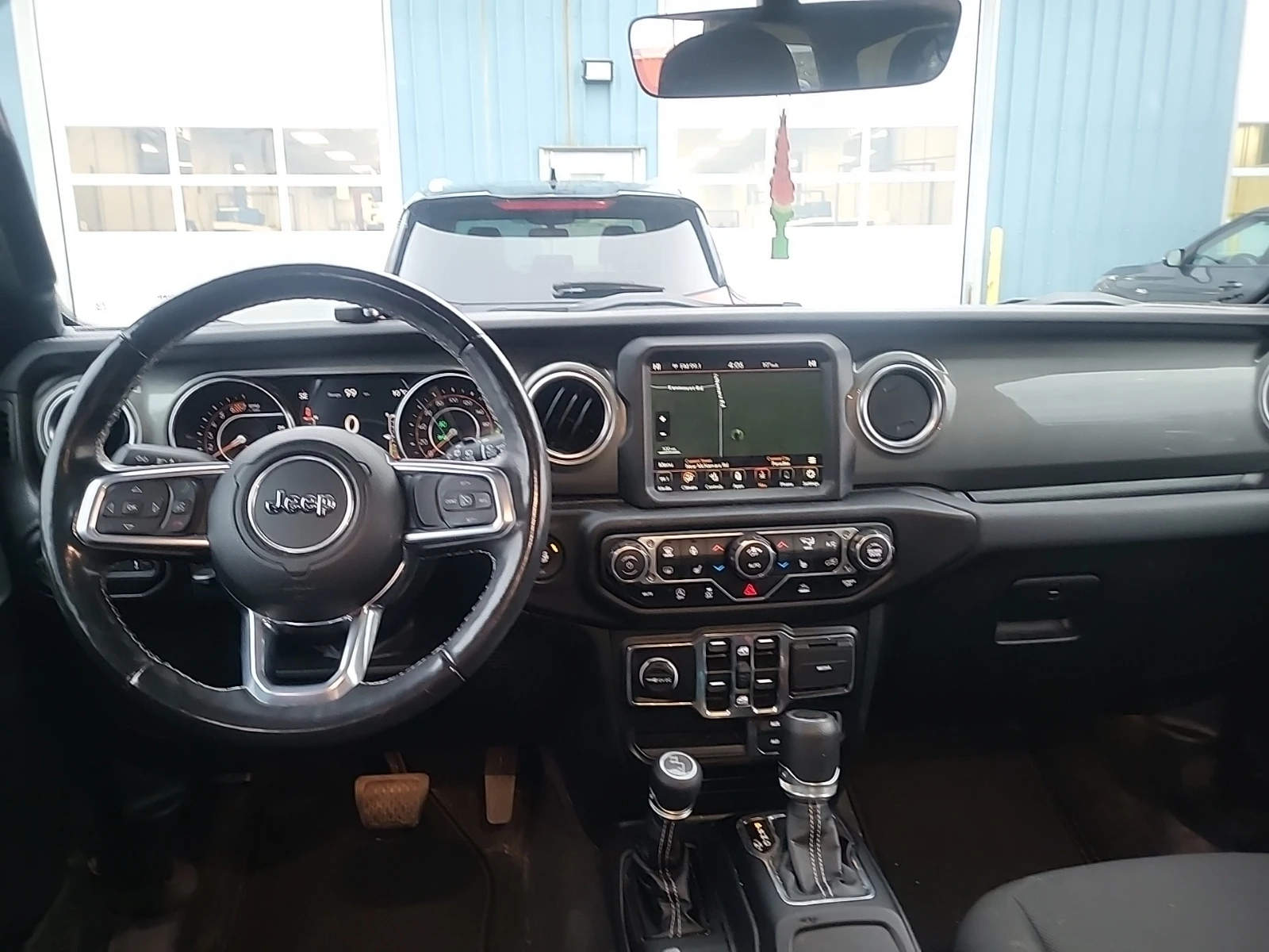 Jeep Wrangler SAHARA| ��������| CARFAX| ��� ������������ ������ | Mobile.bg � ����������� 12