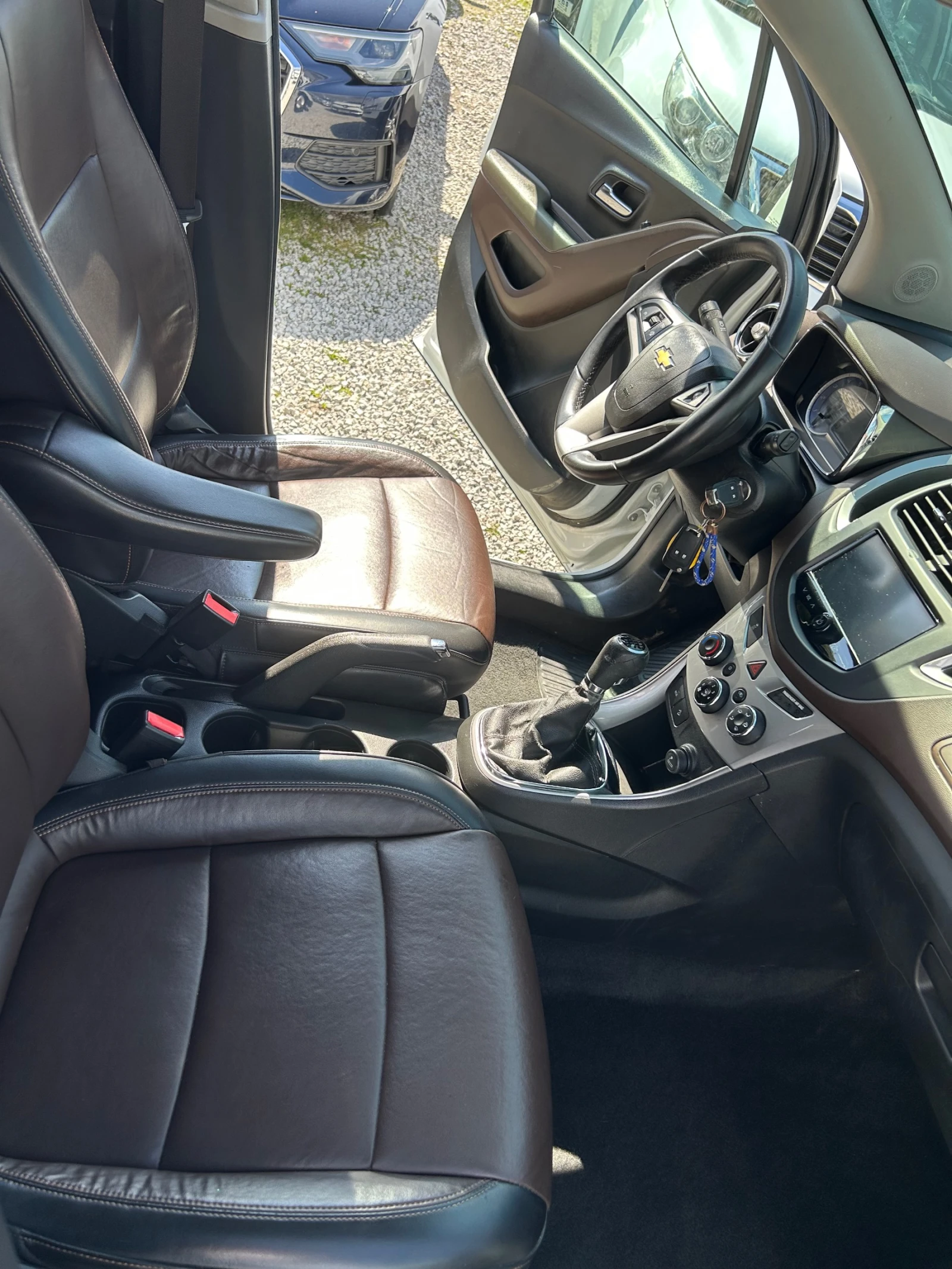 Chevrolet Trax 1.7CDTI EURO5B, снимка 13 - Автомобили и джипове - 54130562