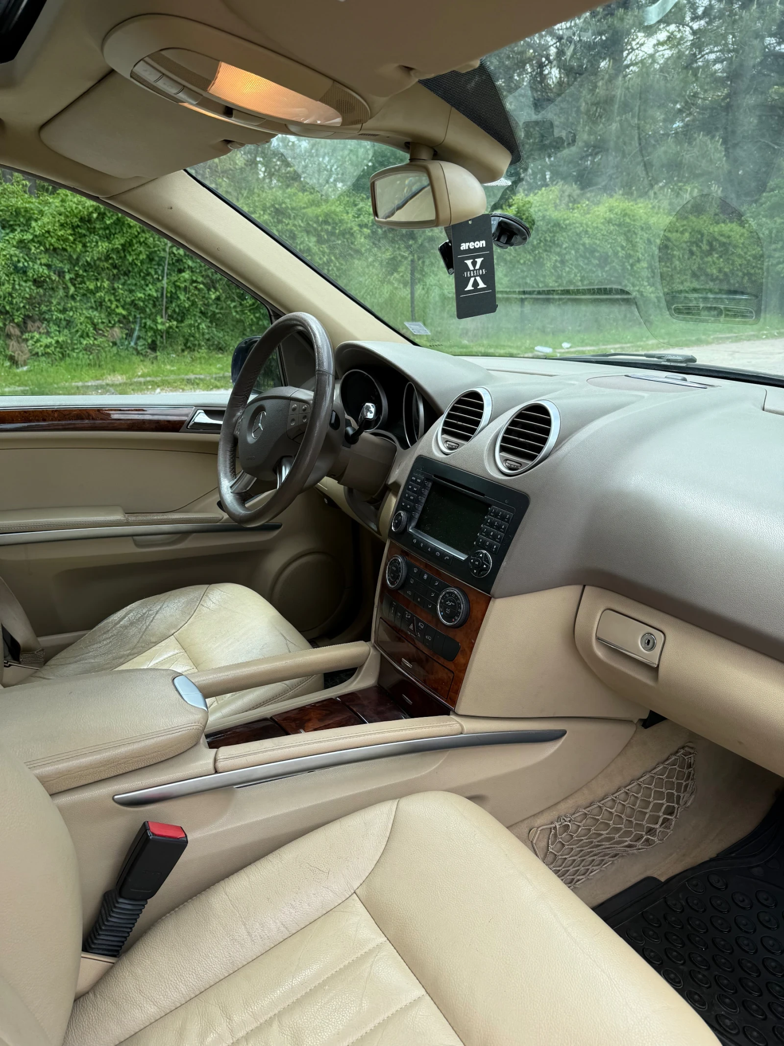 Mercedes-Benz ML 320, снимка 7 - Автомобили и джипове - 54552278