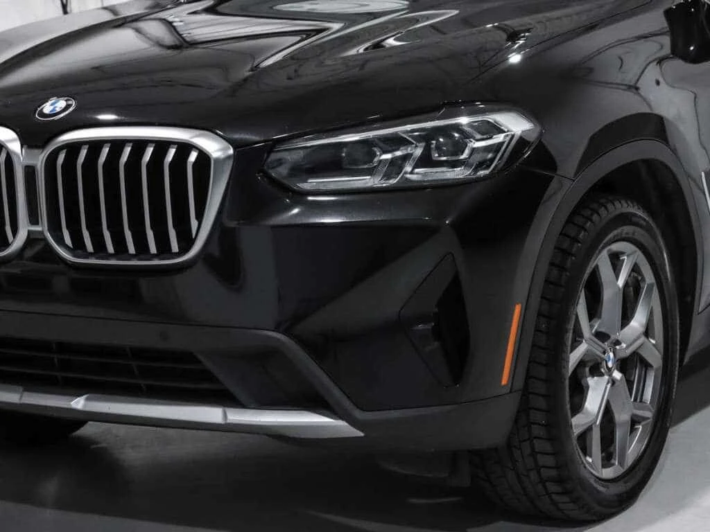 BMW X3 xDrive30i / Premium Essential Pkg / Red Interior /, снимка 9 - Автомобили и джипове - 55025106
