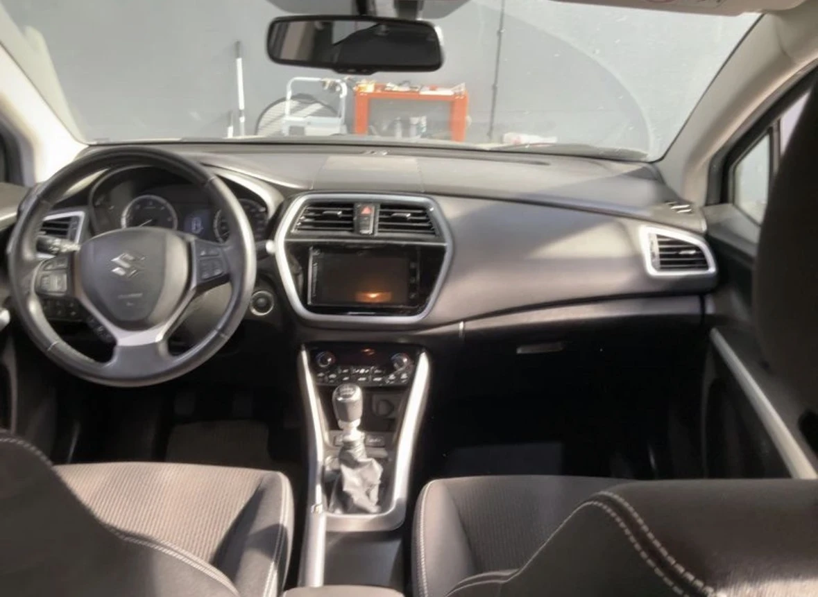 Suzuki SX4 S-Cross 1.6DDiS 120кс * 1Собственик* , снимка 9 - Автомобили и джипове - 55307442