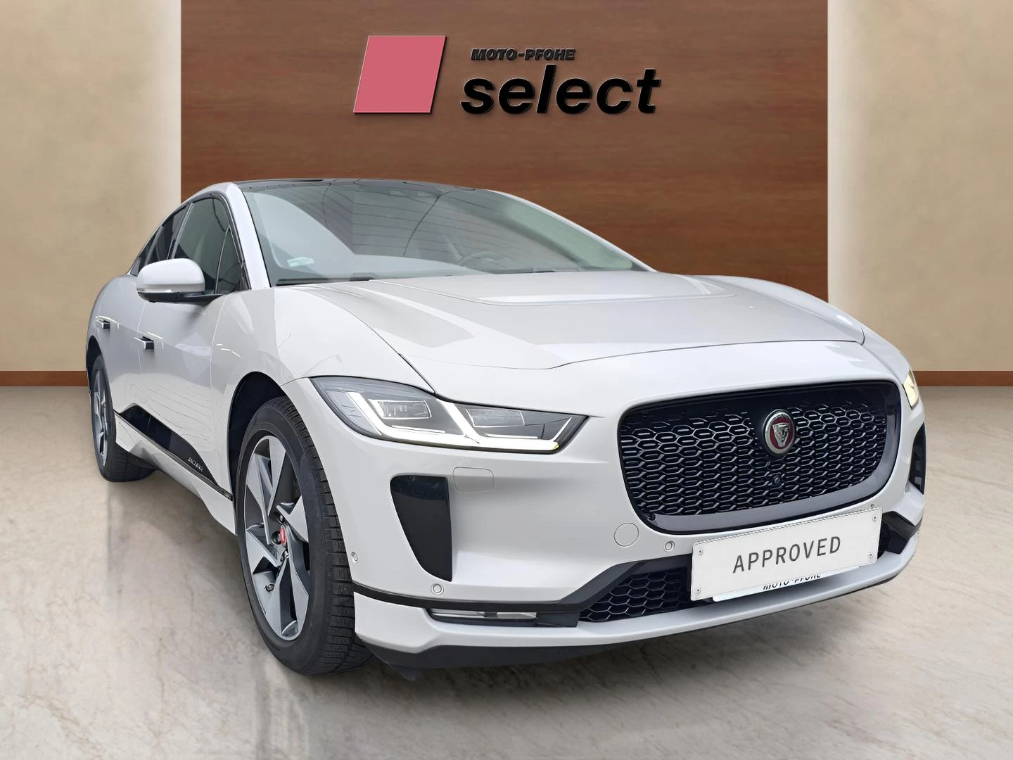 Jaguar I-Pace EV 90kWh, снимка 3 - Автомобили и джипове - 55437346