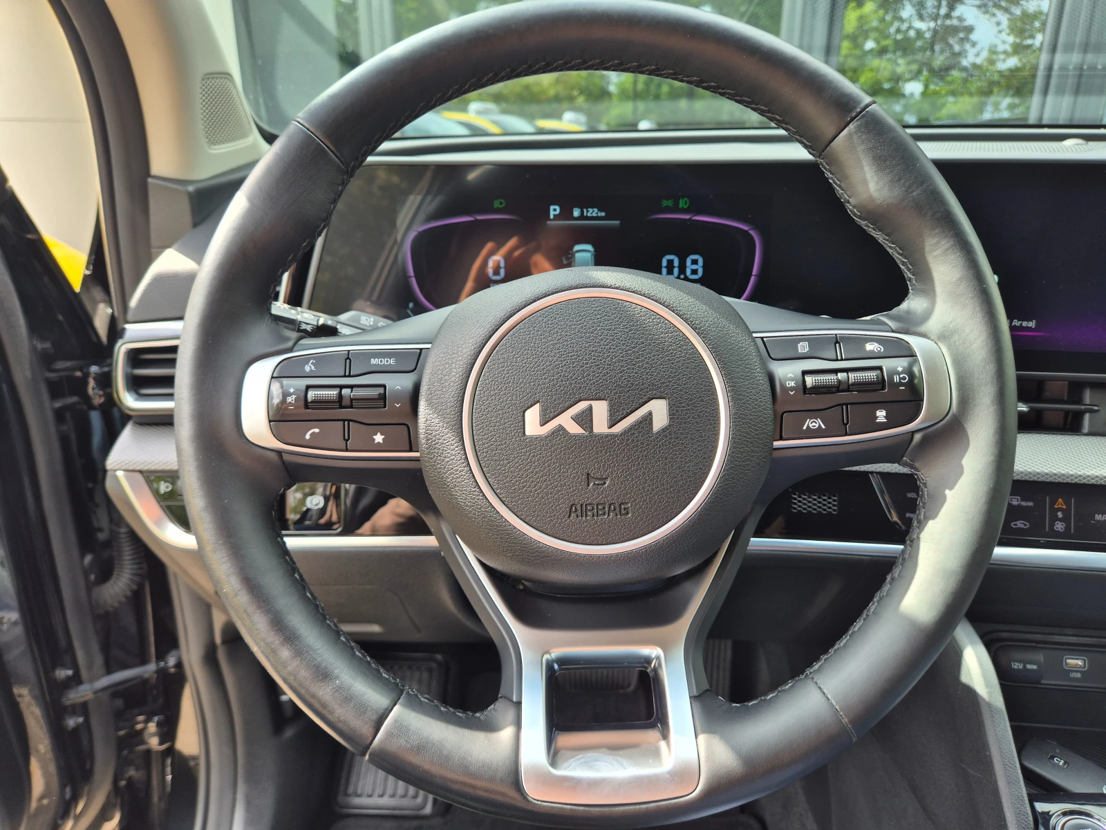 Kia Sportage 2.0 CRDI 4Х2 - Наличен в БГ, снимка 10 - Автомобили и джипове - 56232900