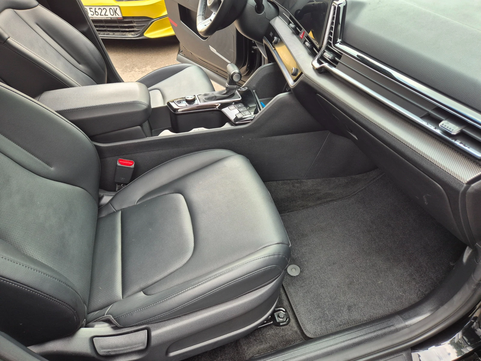 Kia Sportage 2.0 CRDI 4Х2 - Наличен в БГ, снимка 7 - Автомобили и джипове - 56232900