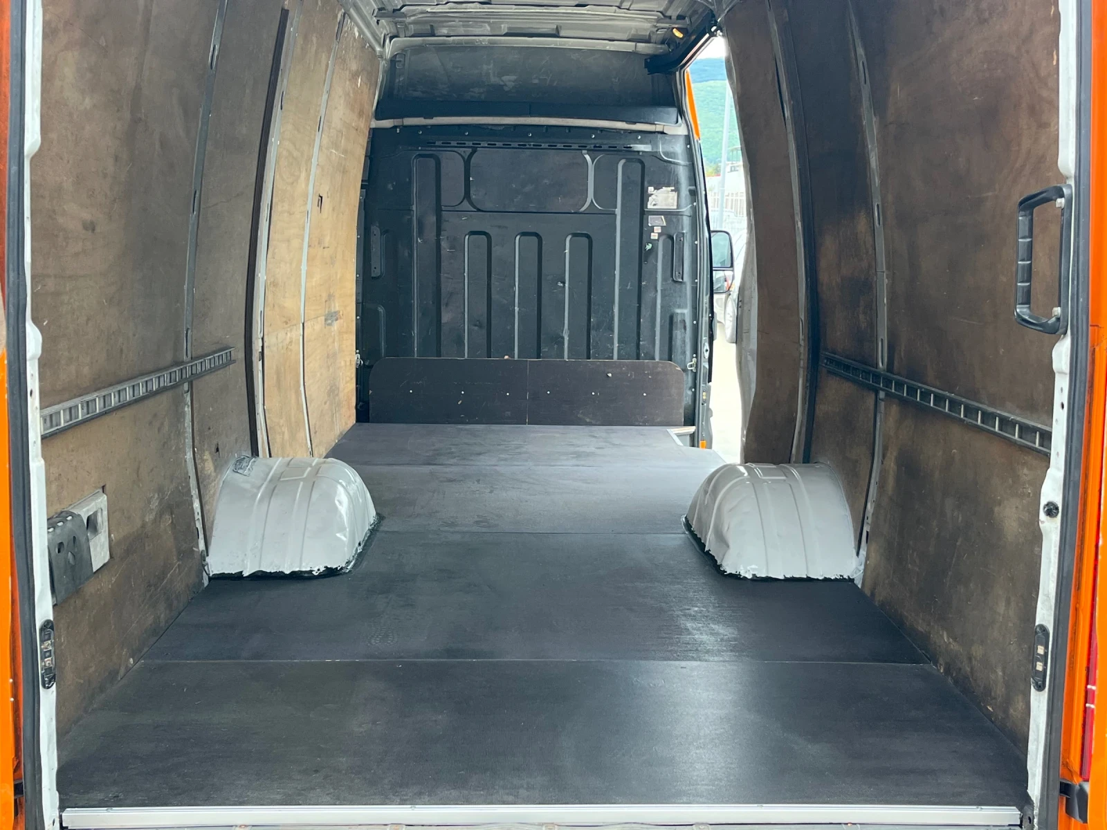 Iveco 35c15 3.0D XXL.MAXI.Клима.Собствен лизинг!!!, снимка 14 - Бусове и автобуси - 54382265