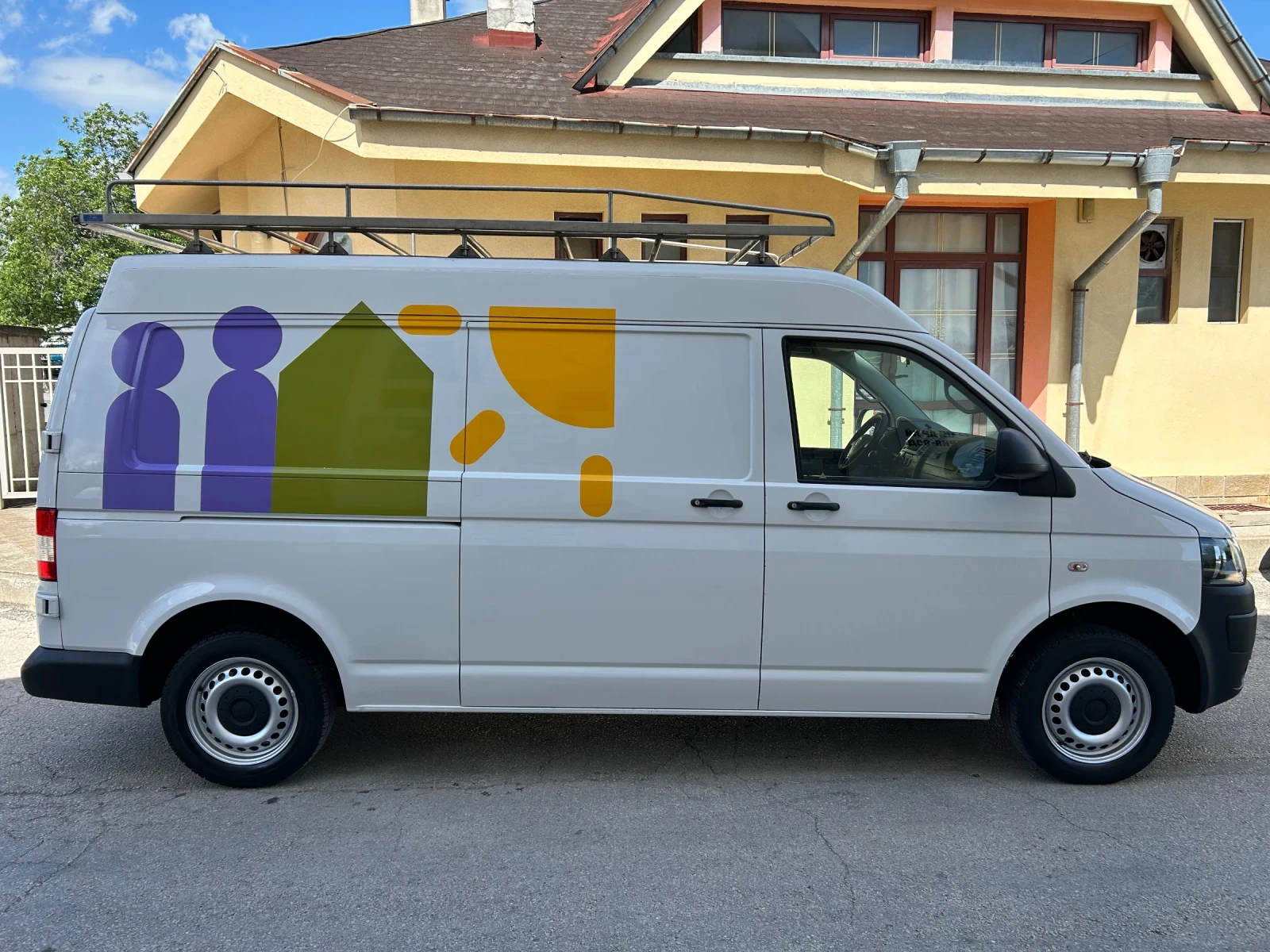 VW Transporter 2.0TDI MAXI 2 СТР. ВРАТИ, снимка 4 - Бусове и автобуси - 54721403