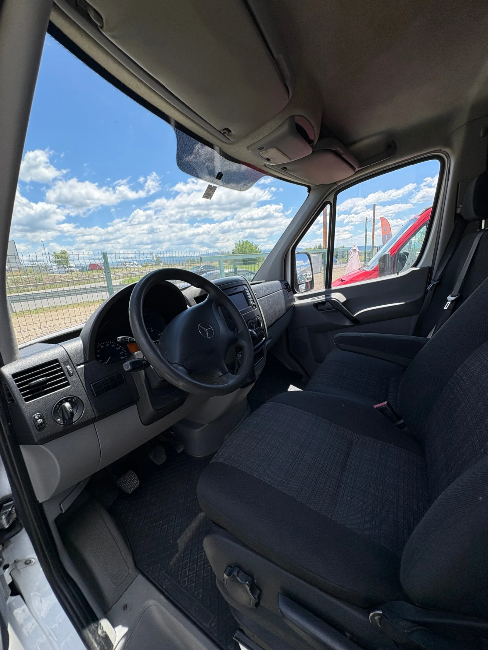 Mercedes-Benz Sprinter 316, снимка 6 - Бусове и автобуси - 54903295