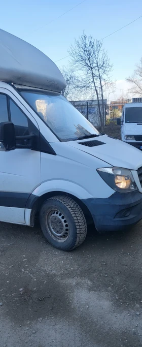 Mercedes-Benz 312 Luton van , снимка 2