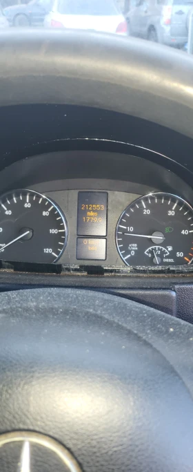 Mercedes-Benz 312 Luton van  | Auto.bg — изображение 4