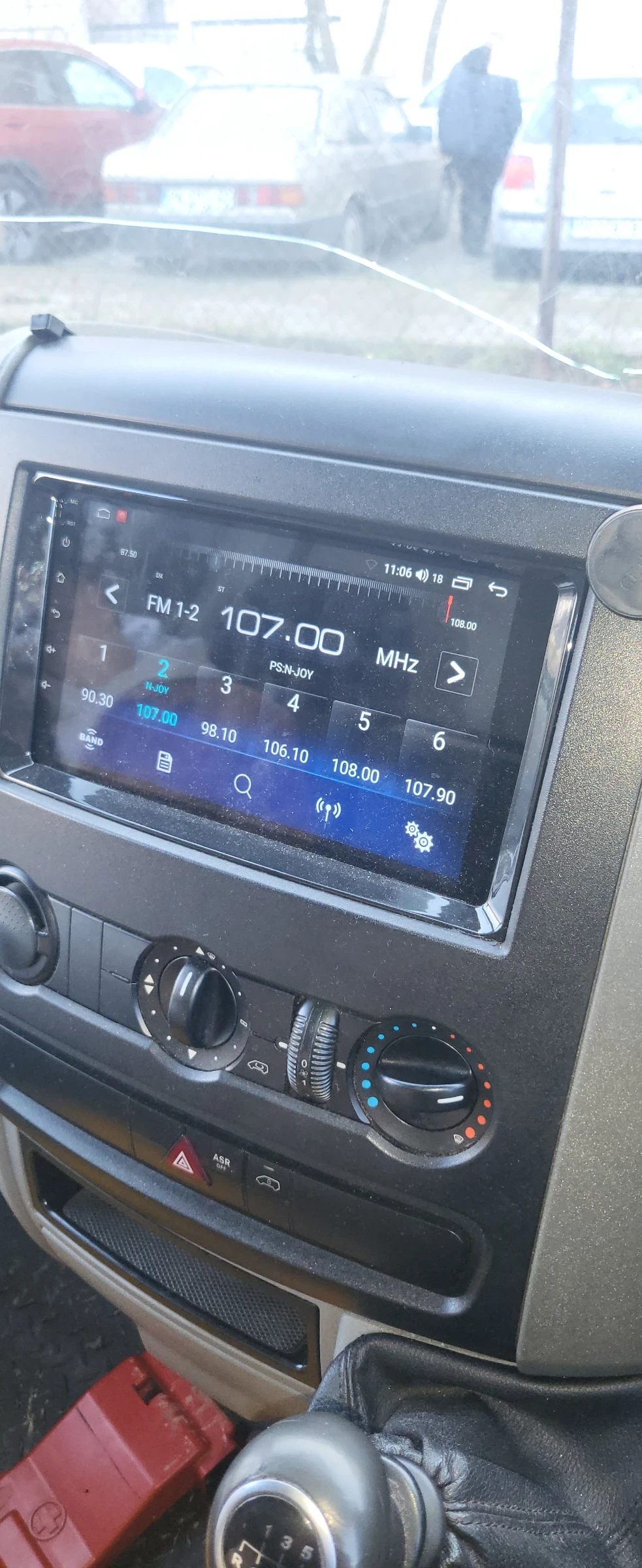 Mercedes-Benz 312 Luton van , снимка 5 - Камиони - 53982900