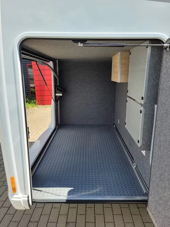 Кемпер Frankia NEO AL-KO Black-Line MB , снимка 8 - Каравани и кемпери - 54079882