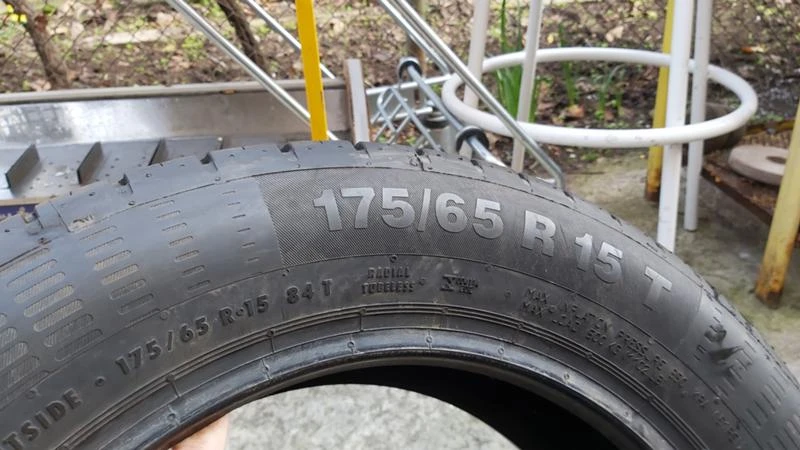 Гуми Летни 175/65R15, снимка 8 - Гуми и джанти - 27279202