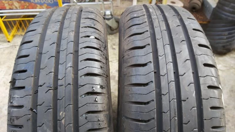 Гуми Летни 175/65R15, снимка 1 - Гуми и джанти - 27279202