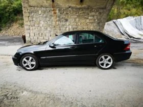 Mercedes-Benz C 320 CDI, снимка 7