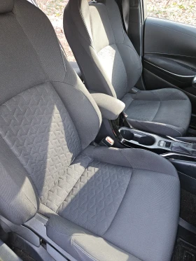 Toyota Corolla Touring Sport / Executive, снимка 8