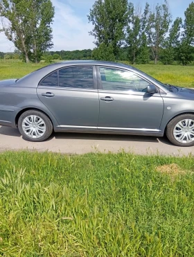 Toyota Avensis СЕДАН, снимка 4