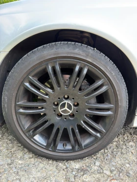 Mercedes-Benz E 280 Elegance, снимка 8